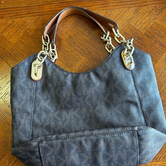 Michael Kors Purse - Picture 2 of 4